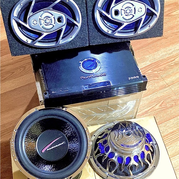 AudioBahn Car Audio, Video & GPS 2 New2 Audiobahn Dvc Subwoofers